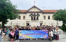 รูปภาพ : กิจกรรมศึกษาแหล่งเรียนรู้ทางประวัติศาสตร์และวัฒนธรรมเชียงใหม่ สำหรับนักศึกษาแลกเปลี่ยนจาก UEH เวียดนาม