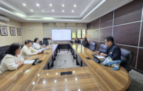 รูปภาพ : กองประชาสัมพันธ์ มทร.ล้านนา ร่วมขับเคลื่อนการจัดนิทรรศการพระราชประวัติและพระราชกรณียกิจ สมเด็จพระนางเจ้าสิริกิติ์ พระบรมราชชนนีพันปีหลวง