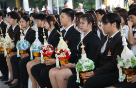 รูปภาพ : มทร.ล้านนา สืบสานภูมิปัญญาล้านนา “กินอ้อผญา” ในพิธีไหว้ครู “คุรุปูชา อ้อผญา 69”    