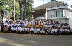 รูปภาพ : พิธีบวงสรวงองค์พระวิษณุกรรมและพิธีครอบครูช่าง คณะศิลปกรรมและสถาปัตยกรรมศาสตร์ ประจำปีการศึกษา 2569