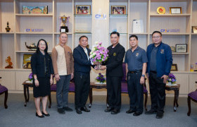 รูปภาพ : มทร.ล้านนา ร่วมแสดงความยินดีในโอกาส “ศาสตราจารย์ ดร. นายแพทย์พงษ์รักษ์ ศรีบัณฑิตมงคล” รับพระบรมราชโองการฯ แต่งตั้งเป็นอธิการบดีมหาวิทยาลัยเชียงใหม่