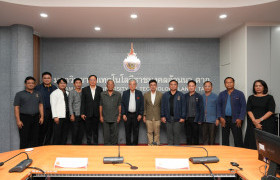 รูปภาพ : มทร.ล้านนา ตาก เปิดเวทีรับฟังข้อเสนอแนะผู้ทรงคุณวุฒิ ขับเคลื่อนการศึกษาการจัดตั้งคณะ รองรับแนวทางพัฒนาสู่วิทยาเขตตาก