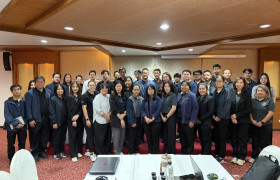 รูปภาพ : บุคลากรกองนโยบายและแผน มทร.ล้านนา เข้าร่วมอบรมเชิงปฏิบัติการการจัดทำคาร์บอนฟุตพริ้นท์ขององค์กร ประจำปีงบประมาณ 2569 มุ่งขับเคลื่อนมหาวิทยาลัยสู่ความยั่งยืน