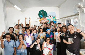 รูปภาพ : คณะวิทยาศาสตร์และเทคโนโลยีการเกษตร มทร.ล้านนา ตาก  เป็นวิทยากรให้ความรู้ “โครงการอัพไซเคิลถุงน้ำยาล้างไตเพื่อความยั่งยืน”