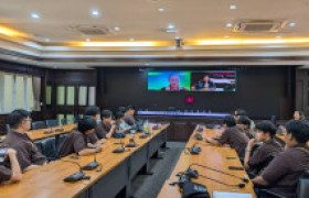 รูปภาพ : กิจกรรมปฐมนิเทศนักศึกษาโครงการจัดการเรียนการสอนร่วม ไทย-จีน ณ NJITT สาธารณรัฐประชาชนจีน