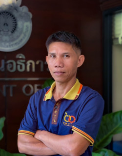 นายศักดิ์สิทธิ์  มูลแก้ว (สิทธิ์)