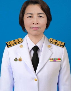 นางนลัทพร  คูหา