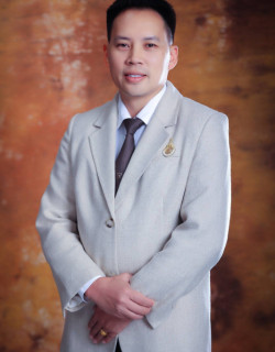 นายพร้อมพงศ์   โสภาวรรณ์