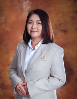 นางนงค์เยาว์ บัวทอง