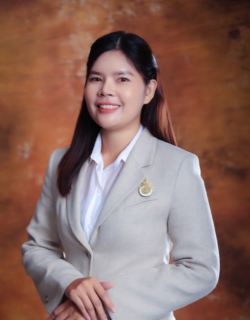 นางสาวนภัสร์ฐนันท์ พงษ์หล้า
