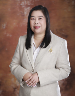 นางสาวเยาวัลย์ จันทร์ต๊ะมูล