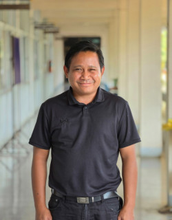 ดร.สุวรรณ เอกรัมย์