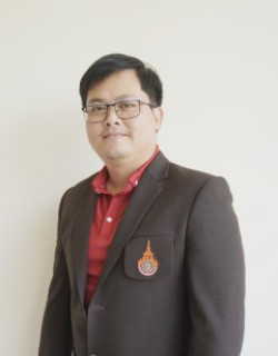 ดร.พรศิลป์  แก่นท้าว