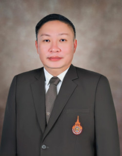 Assistant Professor Dr. Aksatchar Doungsupasin