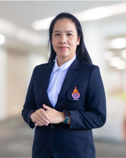 นางสาวนันทิยา ตุลเตมีย์