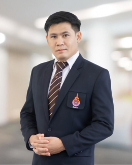 นายกฤษณะ เขื่อนเพ็ชร์