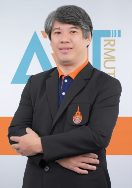 นายพีรวัฒน์ ไชยแก้วเมร์