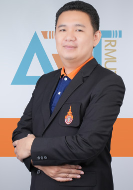 อาจารย์ณัฐชาสิทธิ์ ชูเกียรติขจร