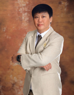 นายคุณพจน์  สันชุมภู